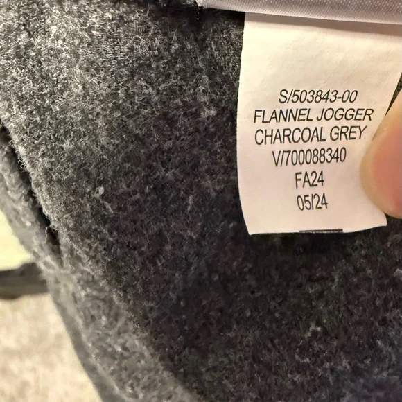 Gap Men’s Flannel Charcoal Grey Drawstring Pajama Joggers Size Medium - Picture 3 of 4